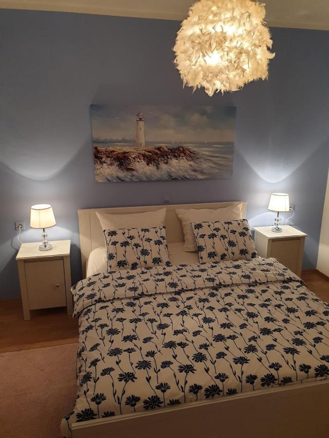 Apartments Mare Banjol Luaran gambar