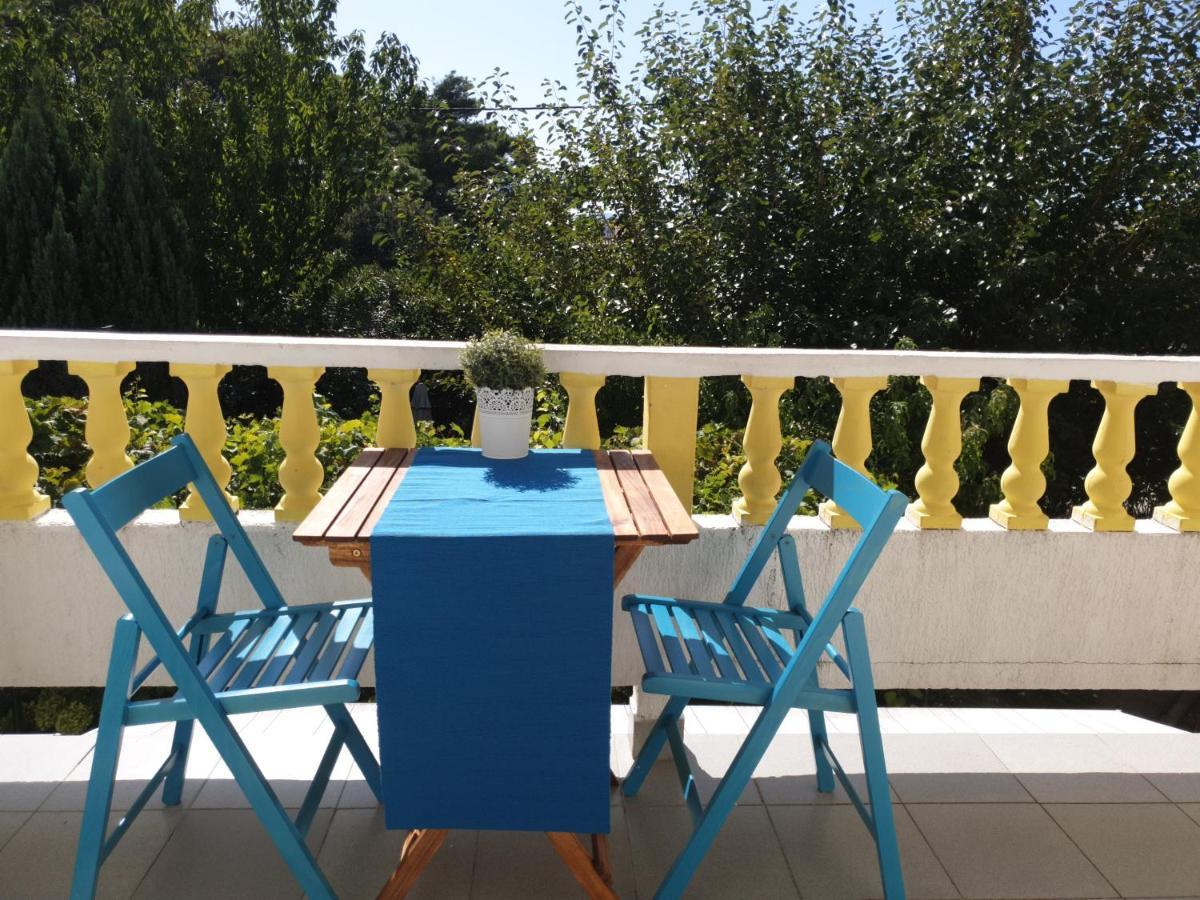 Apartments Mare Banjol Luaran gambar