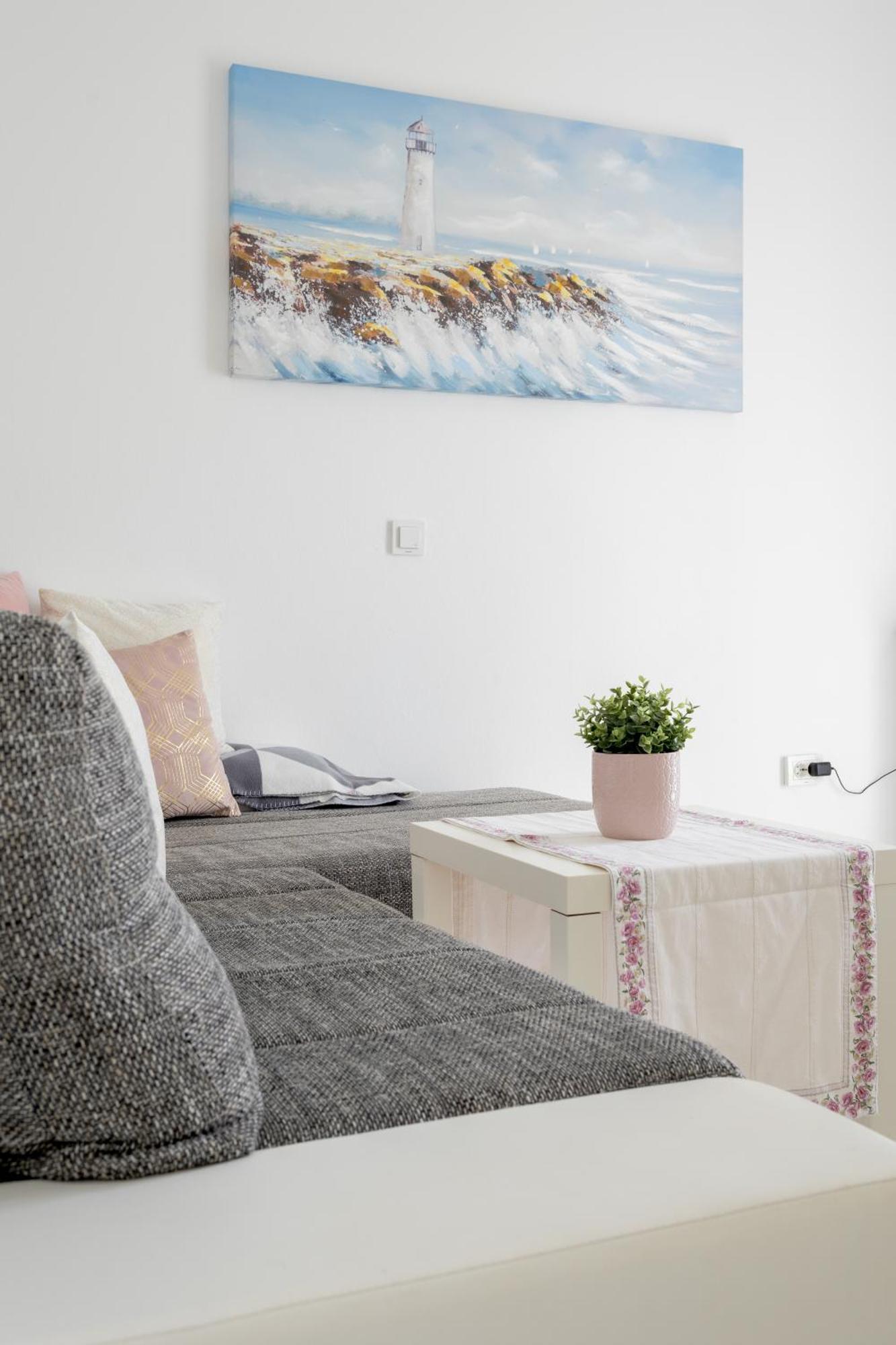 Apartments Mare Banjol Luaran gambar