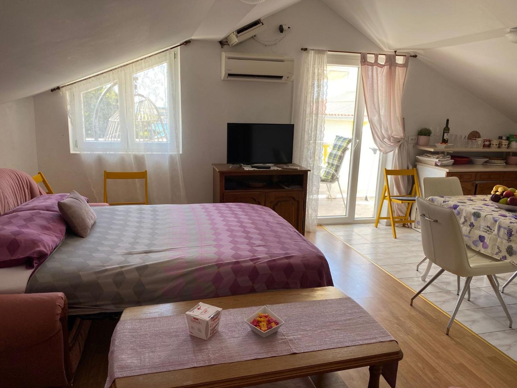 Apartments Mare Banjol Luaran gambar
