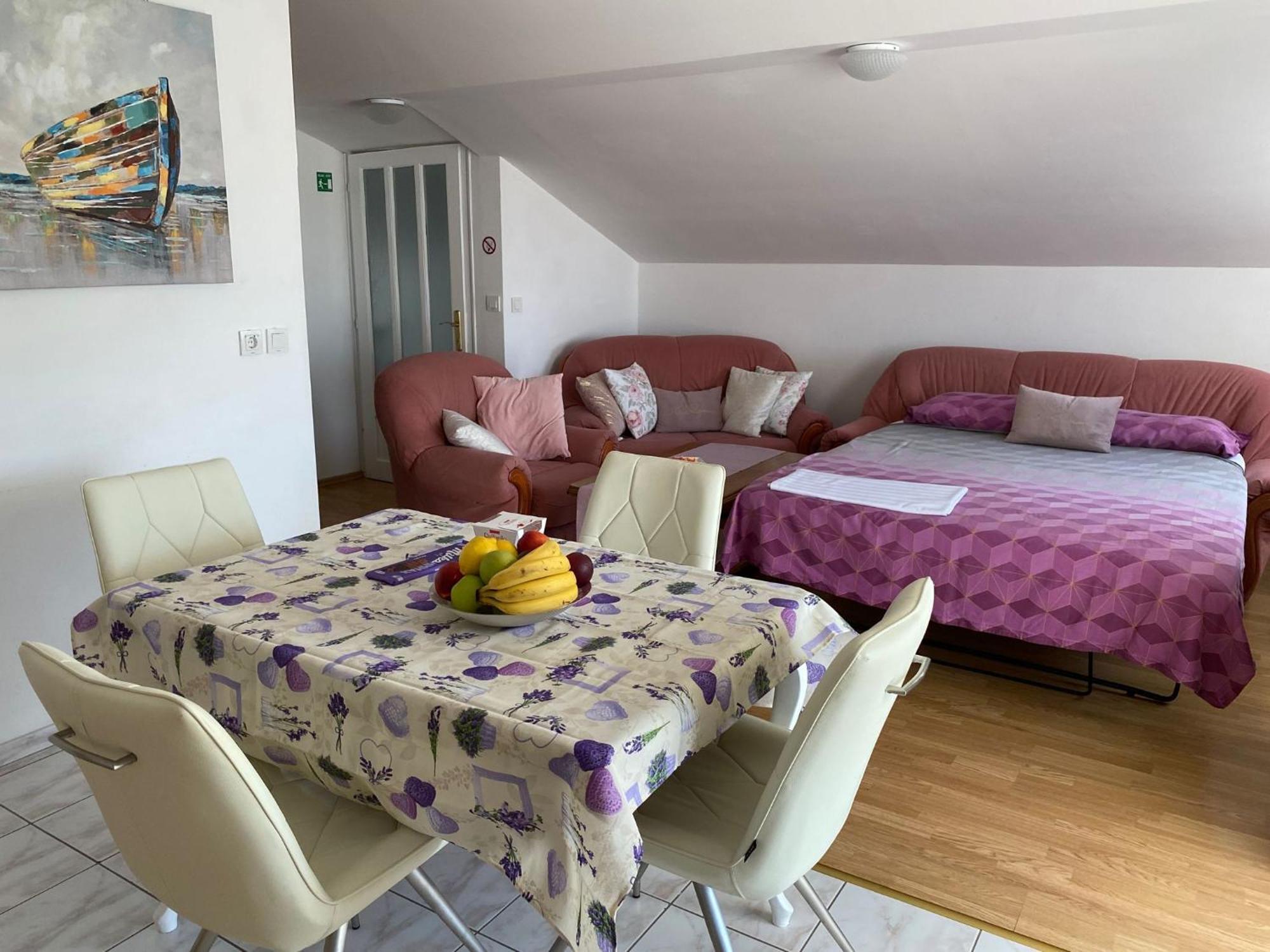 Apartments Mare Banjol Luaran gambar