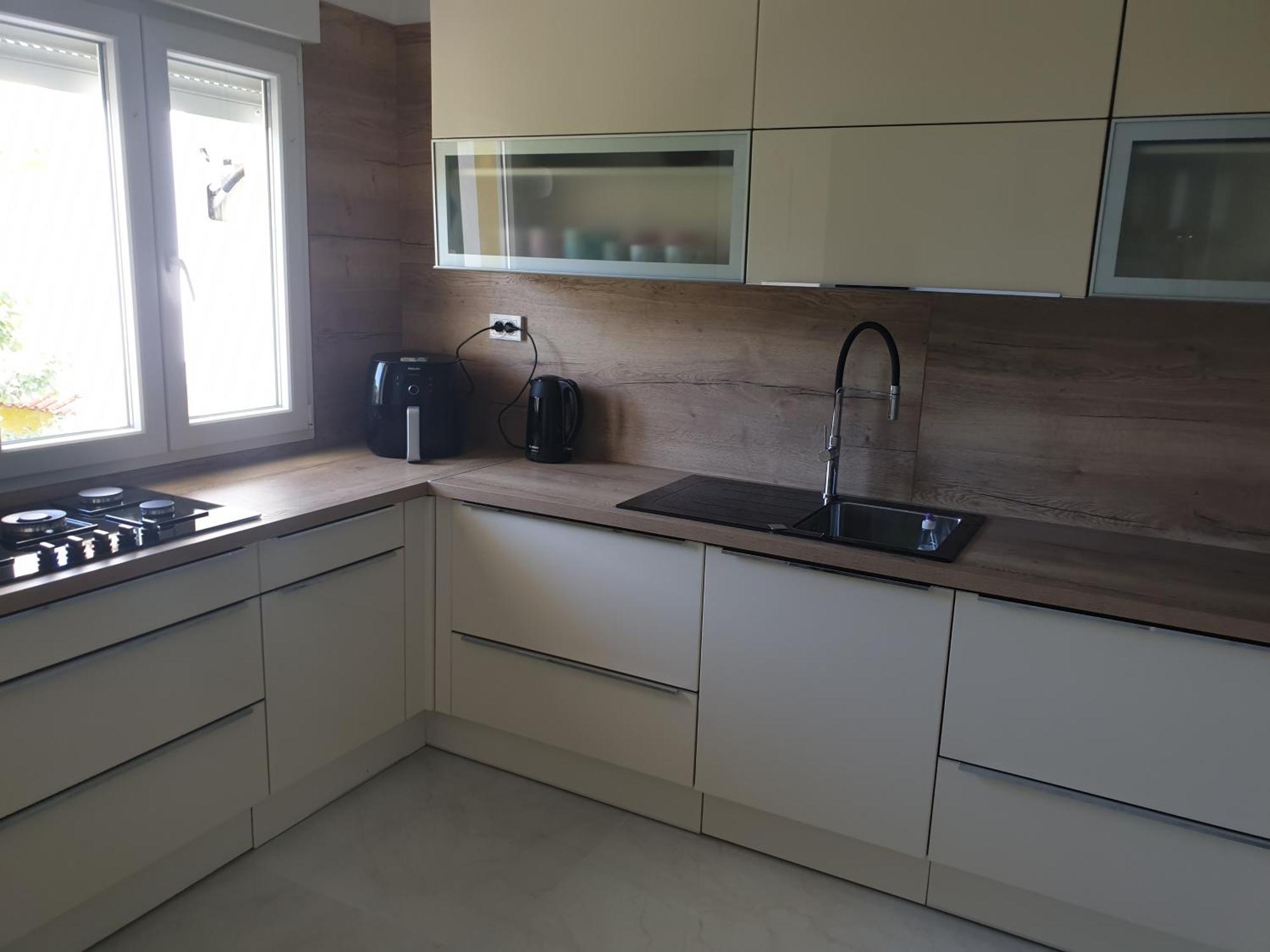Apartments Mare Banjol Luaran gambar
