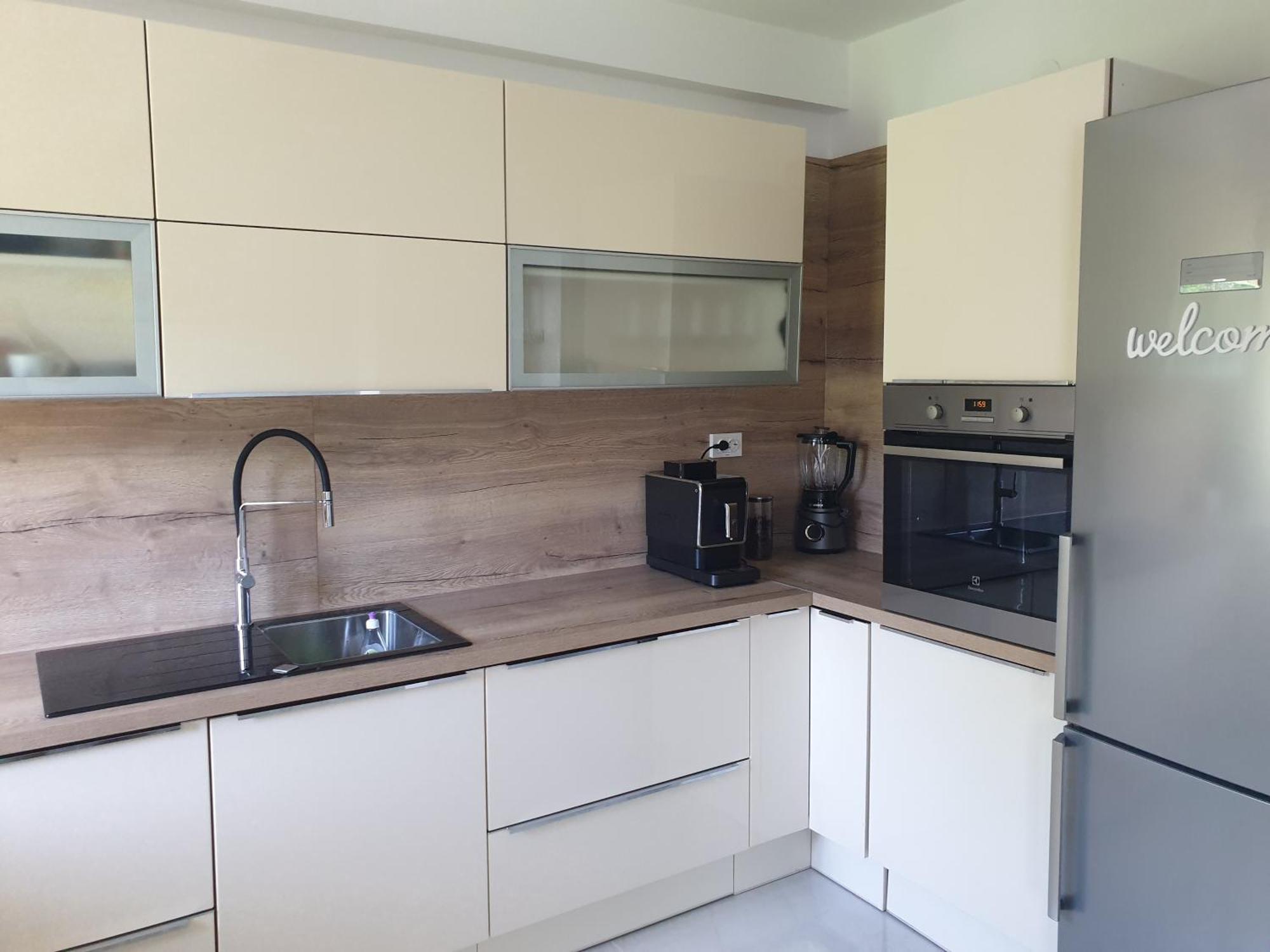 Apartments Mare Banjol Luaran gambar